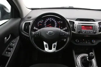 Kia Sportage, 1.6, 99 kW, бензин, механическая, передний привод