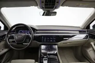 Audi A8, 3.0, 210 kW, гибрид д+э, автомат, полный привод