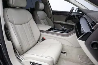 Audi A8, 3.0, 210 kW, гибрид д+э, автомат, полный привод