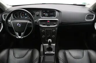 Volvo V40, 2.0, 140 kW, дизель, механическая, передний привод