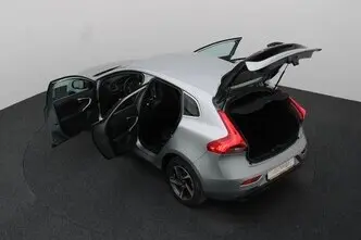 Volvo V40, 2.0, 140 kW, дизель, механическая, передний привод