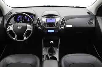 Hyundai ix35, 2.0, 120 kW, бензин, механическая, передний привод