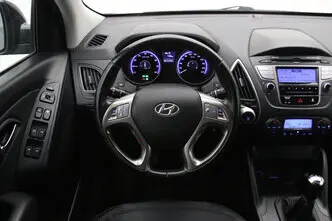 Hyundai ix35, 2.0, 120 kW, бензин, механическая, передний привод