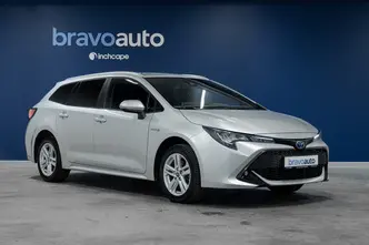 Toyota Corolla, 1.8, 72 kW, гибрид б+э, автомат, передний привод