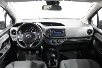 Toyota Yaris, 1.0, 51 kW, petrol, manual, front-wheel drive