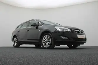 Opel Astra, 1.4, 88 kW, бензин, механическая, передний привод