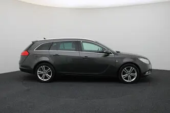 Opel Insignia, 1.4, 103 kW, бензин, механическая, передний привод