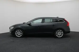 Volvo V60, 2.4, 162 kW, гибрид д+э, автомат, полный привод