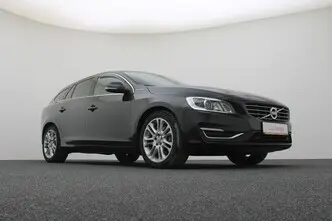 Volvo V60, 2.4, 162 kW, гибрид д+э, автомат, полный привод