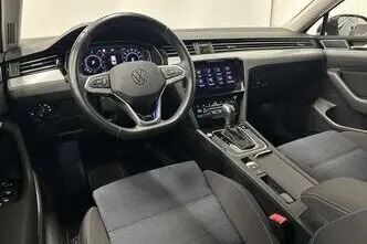 Volkswagen Passat, 1.4, 115 kW, подключаемый гибрид б+э, автомат, передний привод