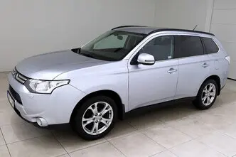 Mitsubishi Outlander, 2.0, 110 kW, petrol, automatic, four-wheel drive