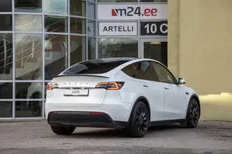 Tesla Model Y, 155 kW, elekter, automaat, nelikvedu