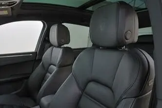 Porsche Macan, 2.0, 195 kW, бензин, автомат, полный привод