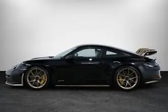 Porsche 911, 4.0, 375 kW, petrol, automatic, rear-wheel drive