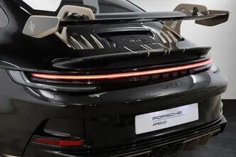 Porsche 911, 4.0, 375 kW, petrol, automatic, rear-wheel drive