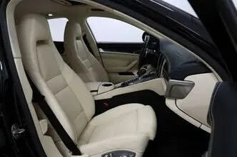 Porsche Panamera, 4.8, 324 kW, bensiin, automaat, nelikvedu