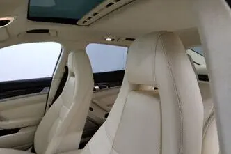 Porsche Panamera, 4.8, 324 kW, bensiin, automaat, nelikvedu