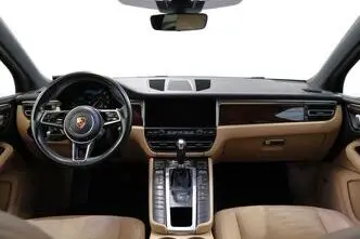 Porsche Macan, 2.0, 180 kW, бензин, автомат, полный привод