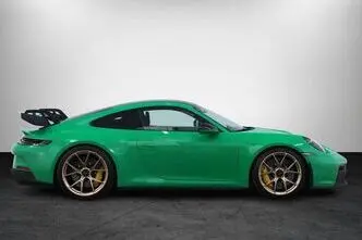 Porsche 911, 4.0, 375 kW, petrol, automatic, rear-wheel drive