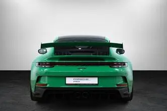 Porsche 911, 4.0, 375 kW, petrol, automatic, rear-wheel drive