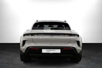 Porsche Taycan, 163 kW, electric, automatic, four-wheel drive