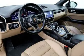 Porsche Cayenne, 3.0, 250 kW, petrol, automatic, four-wheel drive