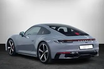 Porsche 911, 3.0, 331 kW, petrol, automatic, rear-wheel drive