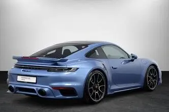 Porsche 911, 3.7, 478 kW, petrol, automatic, four-wheel drive