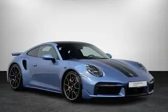 Porsche 911, 3.7, 478 kW, petrol, automatic, four-wheel drive