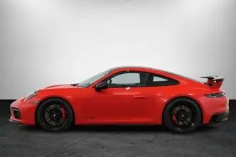 Porsche 911, 3.0, 353 kW, petrol, automatic, four-wheel drive