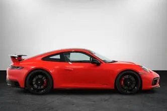 Porsche 911, 3.0, 353 kW, petrol, automatic, four-wheel drive