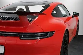 Porsche 911, 3.0, 353 kW, petrol, automatic, four-wheel drive