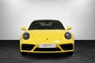 Porsche 911, 3.0, 331 kW, petrol, automatic, four-wheel drive