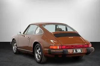 Porsche 911, 2.7, 129 kW, petrol