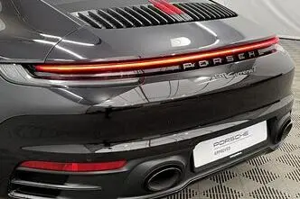 Porsche 911, 3.0, 283 kW, petrol, automatic, rear-wheel drive