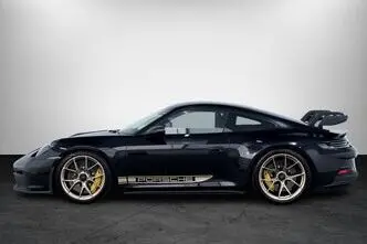 Porsche 911, 4.0, 375 kW, petrol, automatic, rear-wheel drive