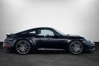 Porsche 911, 3.7, 478 kW, petrol, automatic, four-wheel drive