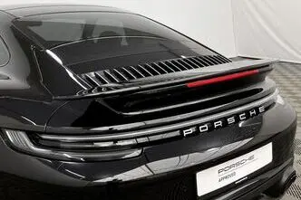 Porsche 911, 3.7, 478 kW, petrol, automatic, four-wheel drive