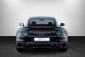 Porsche 911, 3.7, 478 kW, petrol, automatic, four-wheel drive