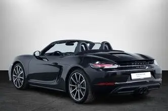 Porsche 718, 2.0, 220 kW, petrol, automatic, rear-wheel drive