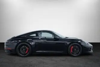 Porsche 911, 3.0, 353 kW, petrol, automatic, rear-wheel drive