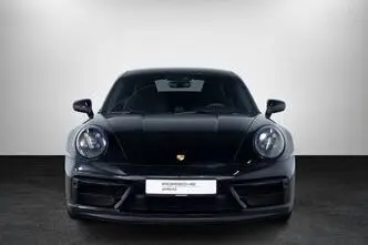 Porsche 911, 3.0, 353 kW, petrol, automatic, rear-wheel drive