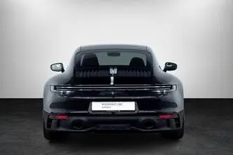 Porsche 911, 3.0, 353 kW, petrol, automatic, rear-wheel drive