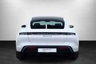 Porsche Taycan, 140 kW, electric, automatic, four-wheel drive