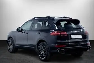 Porsche Cayenne, 3.0, 176 kW, diesel, automatic, four-wheel drive