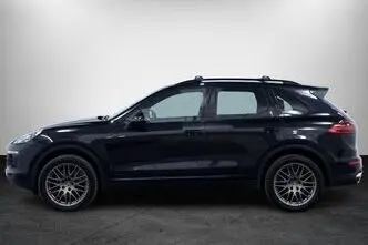 Porsche Cayenne, 3.0, 176 kW, diesel, automatic, four-wheel drive