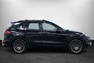 Porsche Cayenne, 3.0, 176 kW, diesel, automatic, four-wheel drive