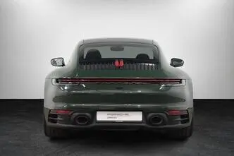 Porsche 911, 3.0, 331 kW, petrol, automatic, four-wheel drive