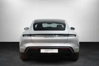 Porsche Taycan, 142 kW, electric, automatic, four-wheel drive