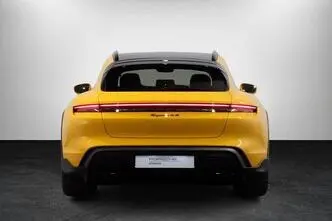 Porsche Taycan, 140 kW, electric, automatic, four-wheel drive